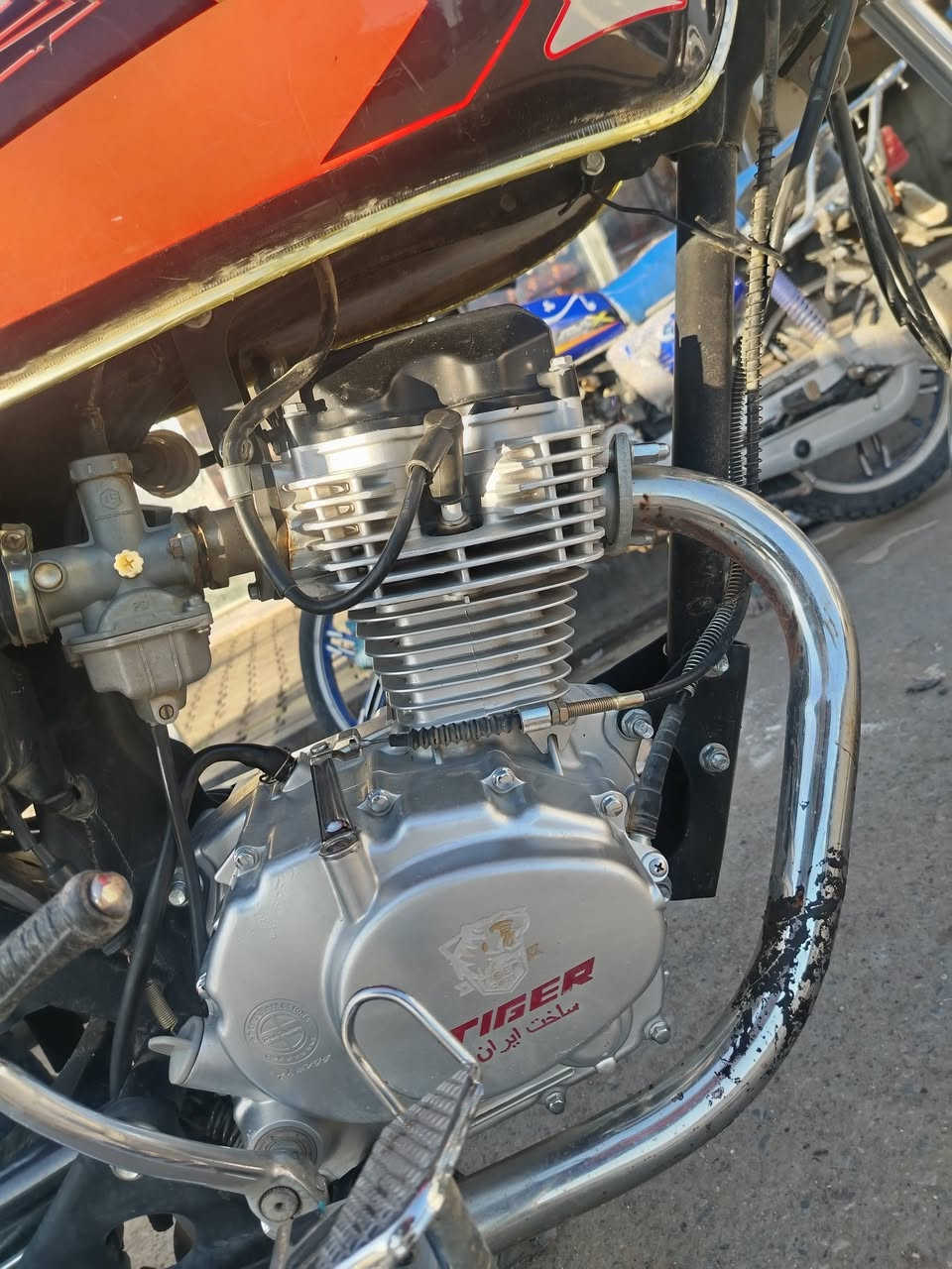 للبيع تيكر موديل 2021 لوك محرك ما مفتوح شرط كهربيات فول رزانه سرعه فول ما بي كل عيب منفيس سويج بلادي سعر ٤٢٥ اتصل ***********
