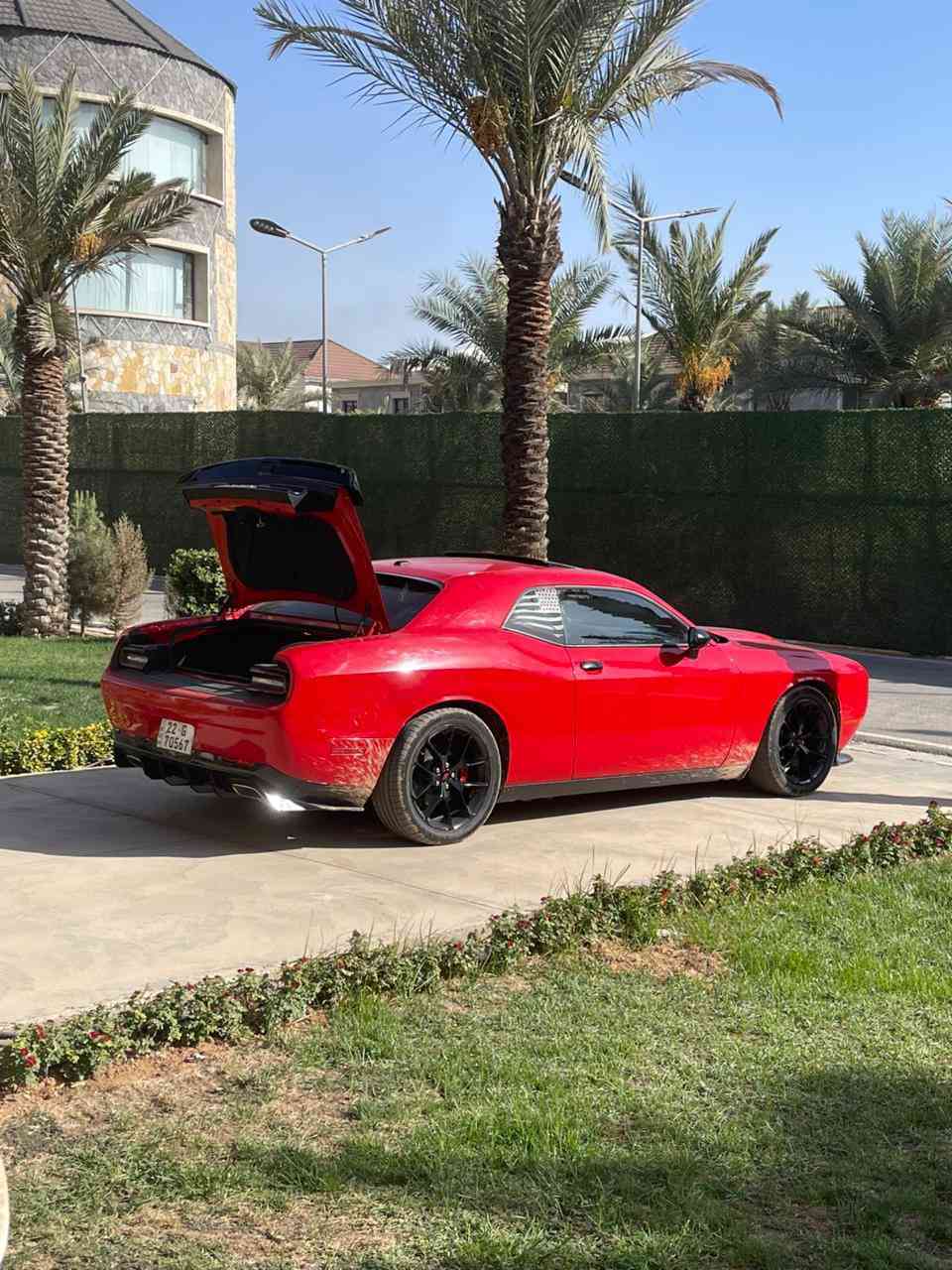 سلام عليكم شباب الي يدور شي نظيف
جالنجر 2021 GT خليجي هارلم كفالة
لون مميز احمر 
ماشية 38000 mi محرك 3600
رقم اربيل و باسمي تحويل ثاني يوم
فتحة سقف / ويل 20 / بصمة / شاشة كبيرة / تحكمات ستيرن / كاميرا دوارة / حساسات بلاد/ شفتات ستيرن/ كشن السائق كهربائي/ كشن حاضن/ تشغيل عن بعد/ كشتات جلد/ سستم صوت البين/ كاميرا خلفية دوارة/ رادار جانبي/ هيتر بلمري بصمة عدد 2
گير محرك كلة ضمان برغي ما مفتوح
السعر 268$ 🔒 
الرقم ***********
مكان السيارة بغداد-شارع فلسطين
