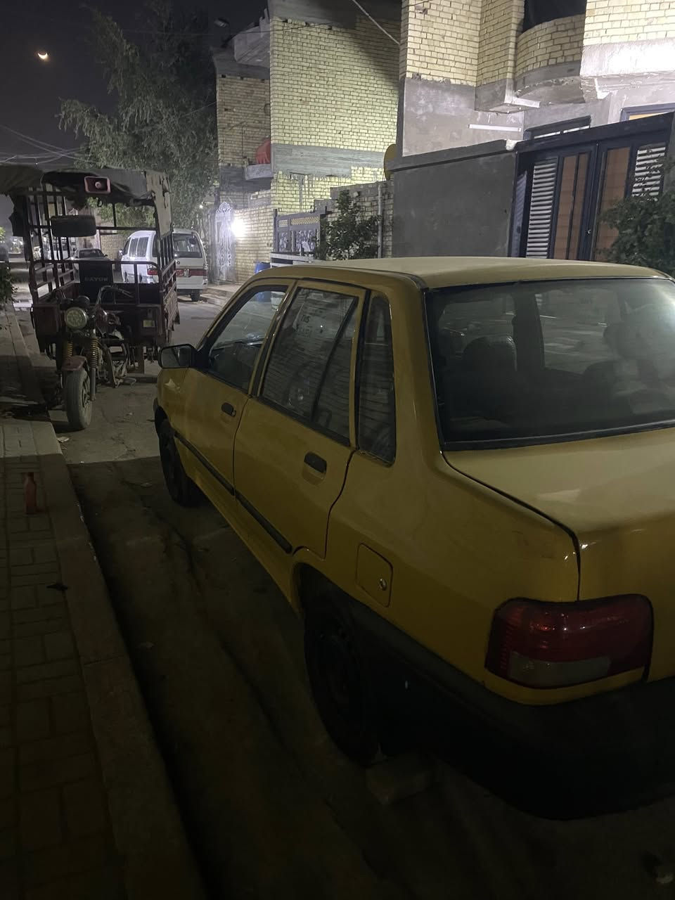 لسلام عليكم سايبه ١١للبيع السياره حلوه معمره نضيفه شواصي مكفوله حداديه صدر كبير كله جديد ما عدا المكينه ما بيه لا تنقيص ولا تبخير بس بيه صوت ابيعها كايمه للاستفسار ***********
