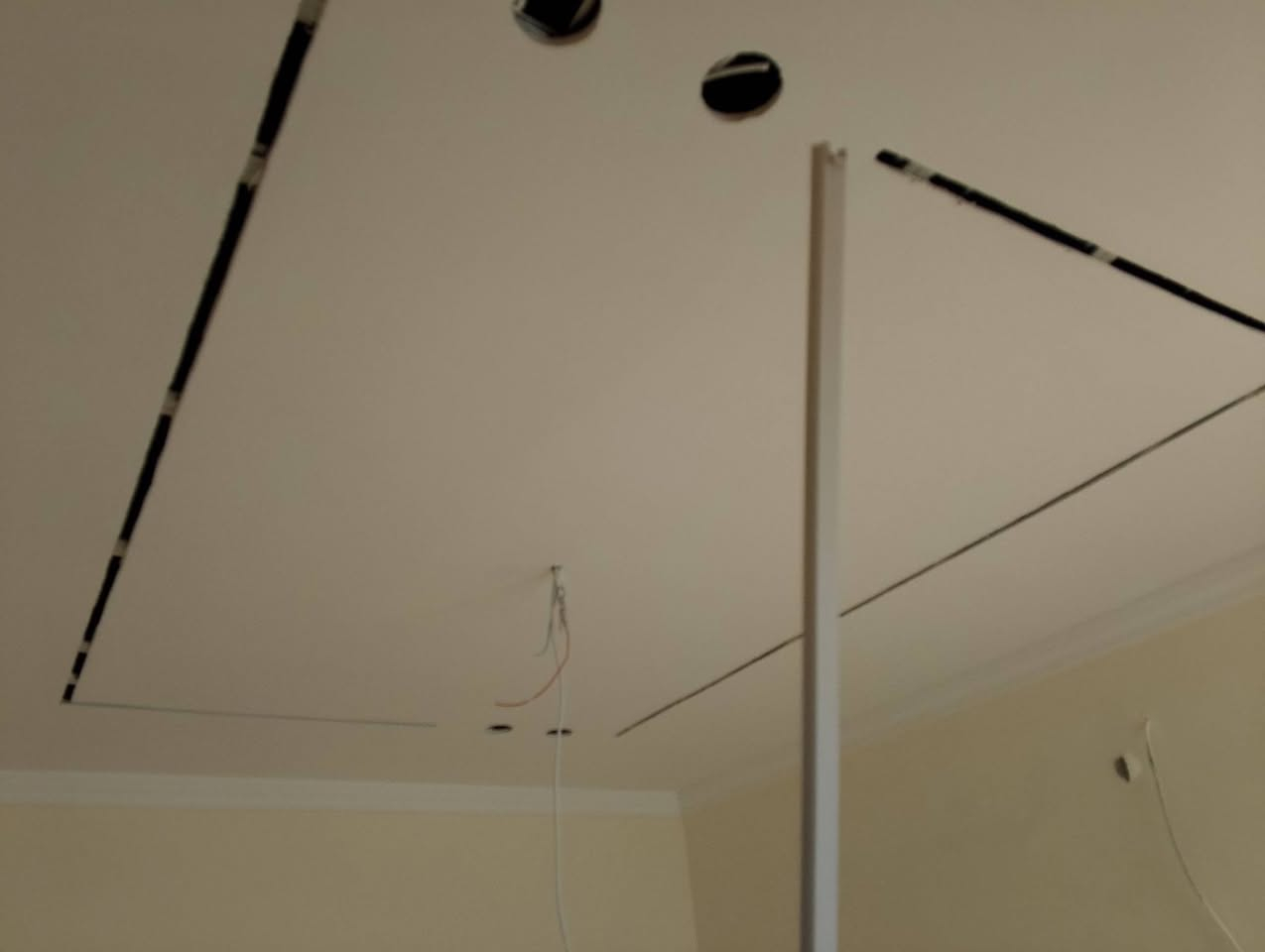 اسطة كهرباء تواصل وتساب ***********
