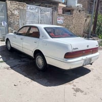 سياره بطه متصل نضيفه سياره رقم نكليزي بسم صاحبه 07887214933