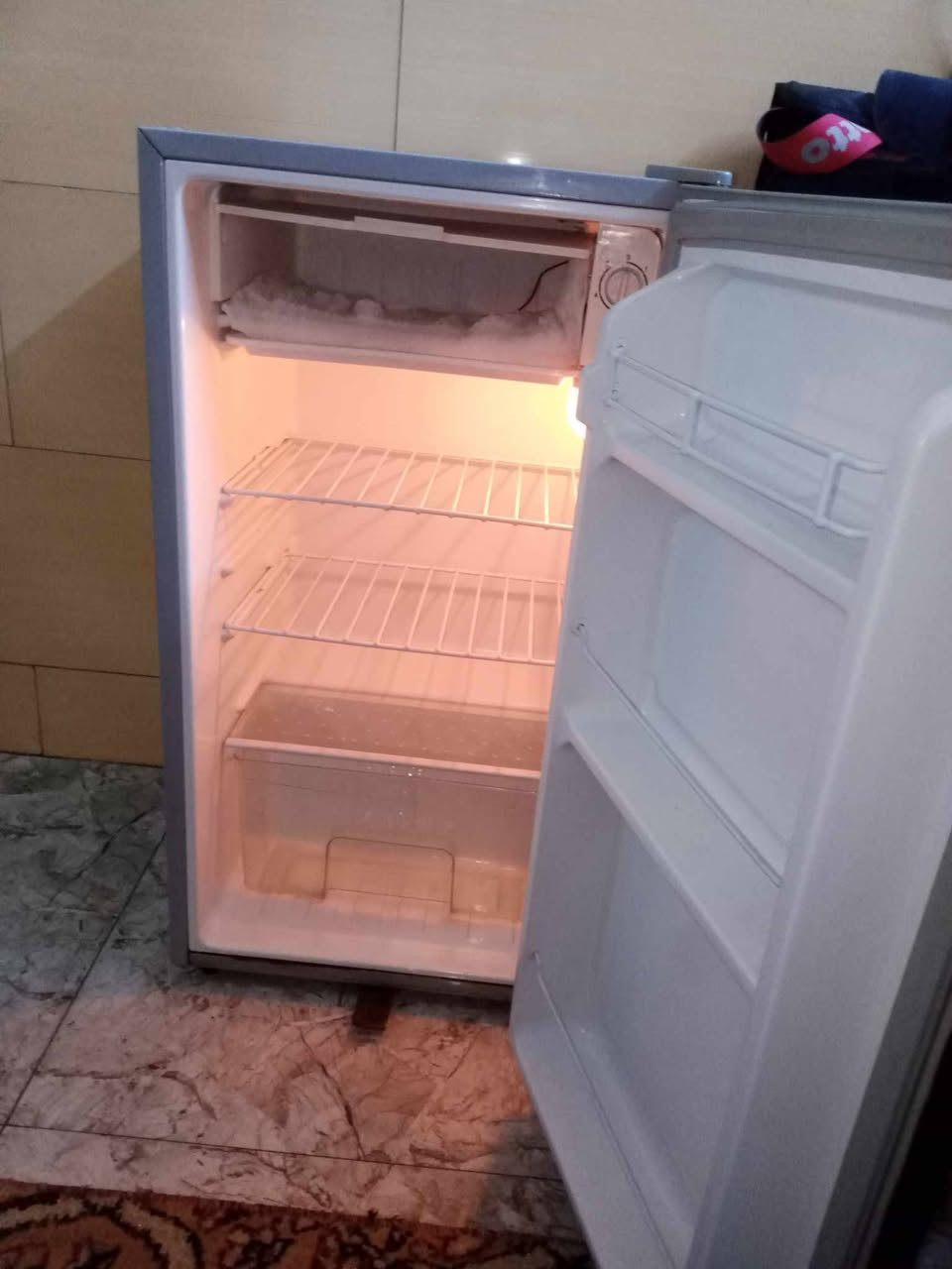 ثلاجة صغيره نظيف بيه كسر بسيط بالمجر مكاني زعفرانيه شارع المعهد سعر 100


**إذا كنت صاحب هذا الإعلان وتريد حذفه لأي سبب، رجاءا أرسل رسالة إلى الدعم الفني**