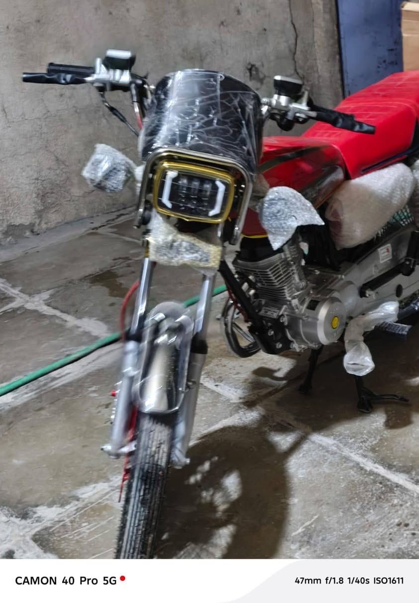 السلام عليكم دراجه تايكر سونك ما ماشيه ولا متر زيرو للبيع 850 وبيهه مجال حك الجيه مكاني بابل قضاء المحاويل متواجد فيس
ورقمي :: ***********
