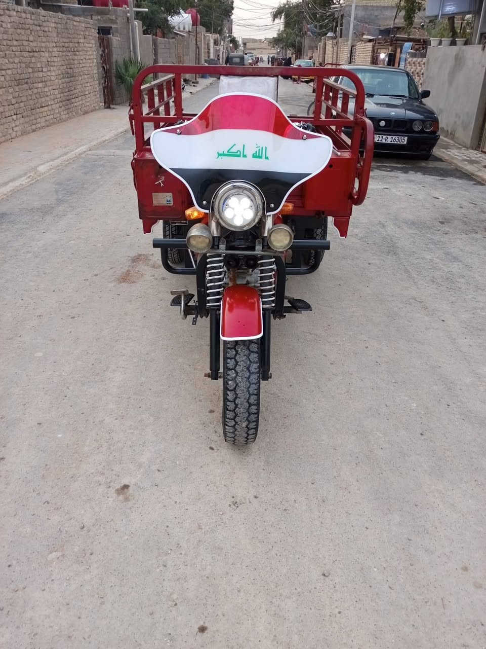 ستوتة دايوان للبيع 2017كامله شاصي مكفول اوراق اصوليه شغاله سلف هندر اي نقص مابيه سعر  مليون 250وبيه مجال بغداد مدينة الصدر ***********
