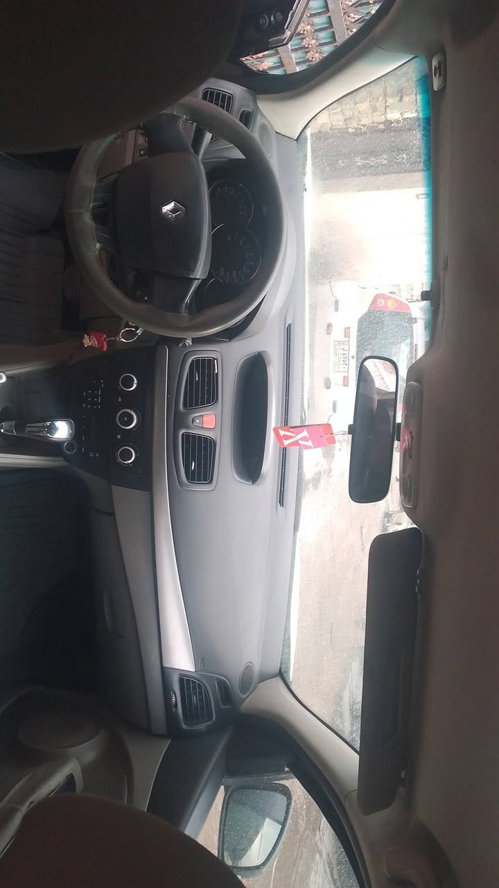 السلام عليكم رينو فلونس مودل 2011  مكينه نيسان تيدا بلاد كير AT  امبدل بنيد ودعاميه رقم  اربيل هزه جديده السعر 49 وبيها مجال مكان السياره بغداد الدورة ***********
