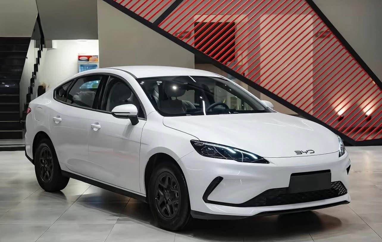 سلام عليكم

سيل 5 زيرو 

مرقم بغداد كامل بيه لوحات 

موديل 2025 

وباقي المواصفات المعروفه 

السعر 19,500,000

الاتصال 

واتساب ***********

‬  0775 554 6727‬ بغداد, العراق
