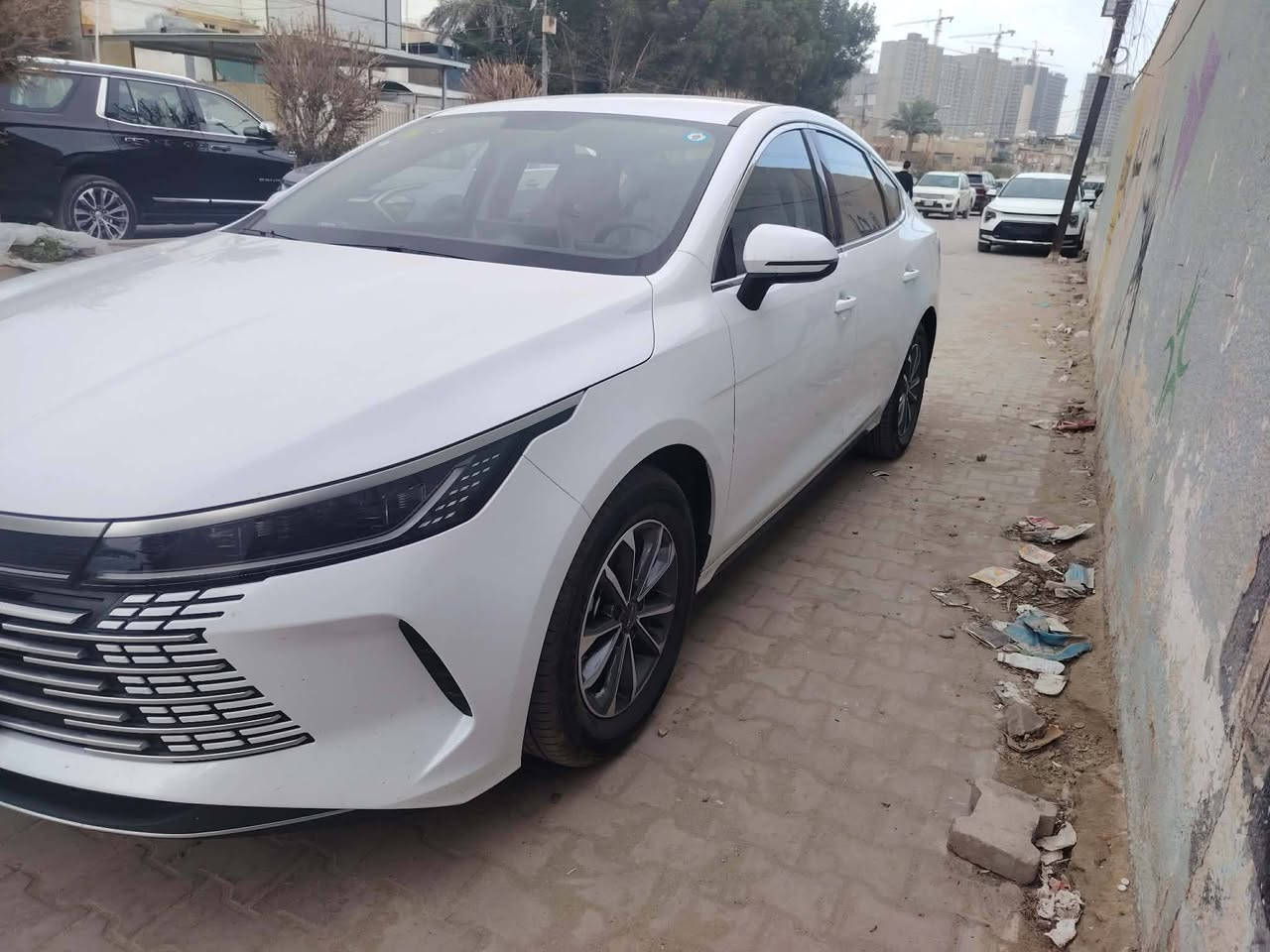 السلام عليكم
للبيع بي واي دي دستروير 2025  
السيارة مكفولة كفالة عامة 
سعرها  19,500  وبيهة مجال
وماشية 13 الف
 السيارة بعدها بنايلون الشركة 
رقمها  بغداد  بسمي 
مكاني حلة بابل 
للتواصل   ***********
