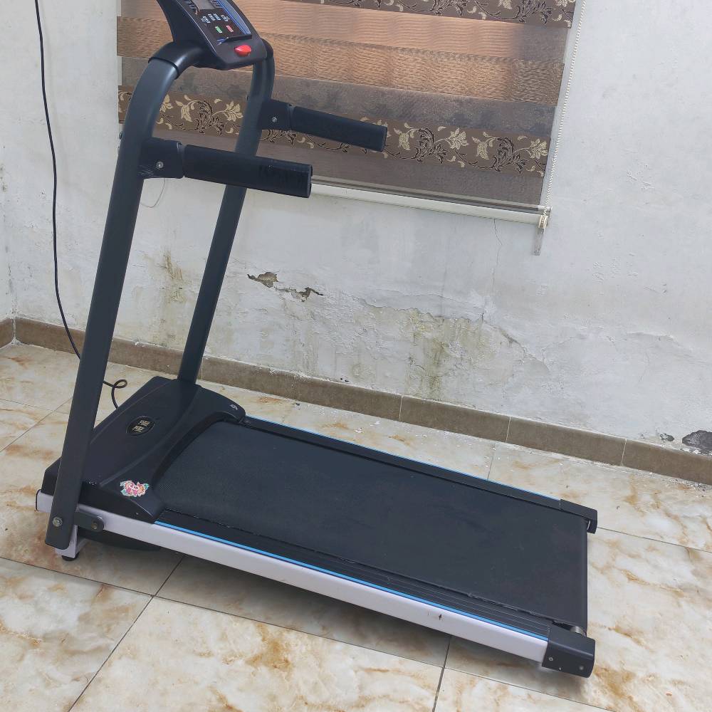 جهاز جري ياباني باله اصلي شغال بس يرادله تعيار للسرفه مالته سعر١٣٠ بي مجال للشراي *********** تواصل واس أب موجود
