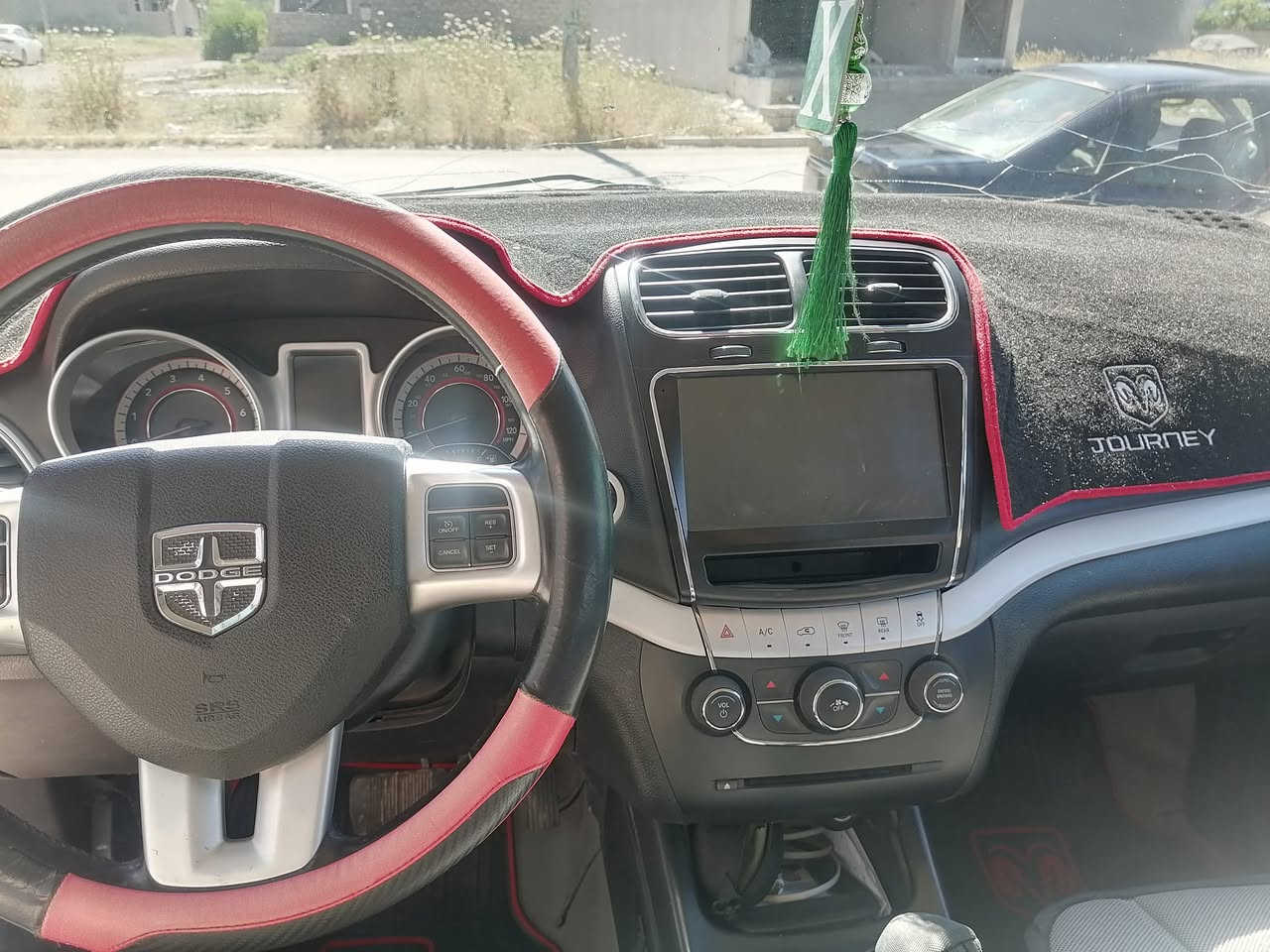 للبيع
دودج جورني موديل ٢٠٢٠
سنوية لغاية ٢٠٢٧
رقم اربيل جديد
١قطعة صبغ بوند بدون دواخل
٧ نفر تبريد مركزي 
كير ومحرك بشرط
بصمة ابواب وبصمة تشغيل ويل اسود شاشة وكاميرا وحساسات خلفية كاعية جلد كشن كهربائي
 للاستفسار عن السعر يرجى الاتصال
***********
***********
صور الحادث موجودات مع رقم الشاصى
