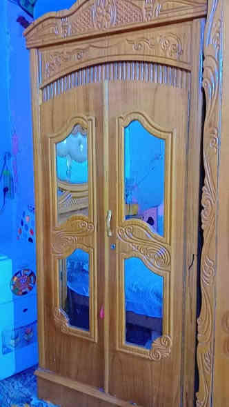 سلام عليكم غرفه صاج عراقي حلوه ستعمال قليل لبيع سعر مليون وبيه مجال مكاني بصره شط العرب كتيبان  وتساب ***********
