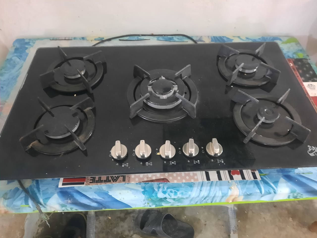 سلام عليكم طباخ منضدي للبيع عنوان خانقين شراي يتصل رقم***********السعر ١١٠ بية مجال للطيبين
