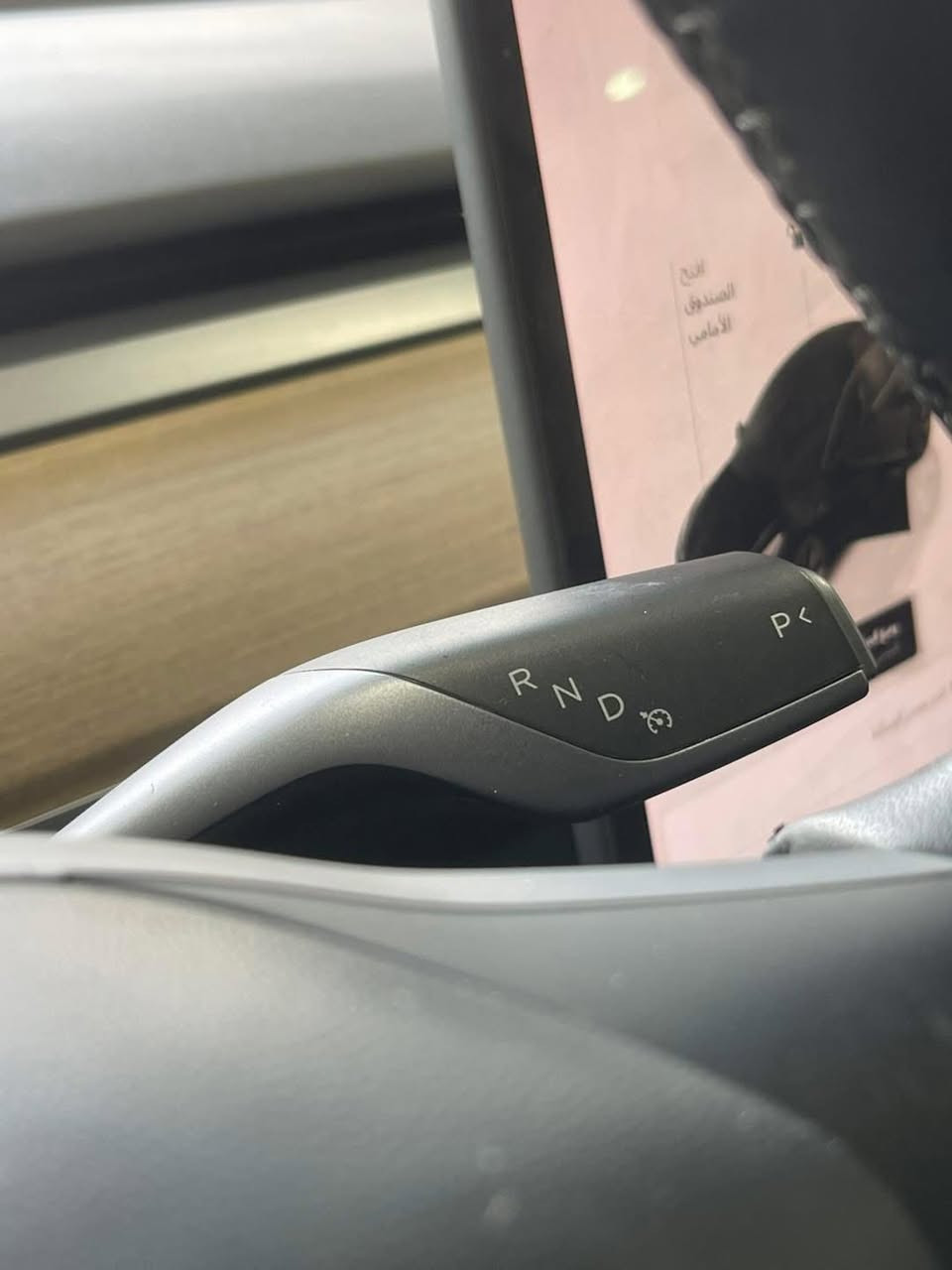 السلام عليكم 
تيسلا 3موديل 2022وارد امريكا  حادث جاملغ خلفي وجنطه تصليح وكالة تيسلا امريكا بدون معجون بس رش والسياره اون لاين ماشيه 9000ميل فقط السياره جديده جدا لاستفسار  ***********وات ساب فقط
