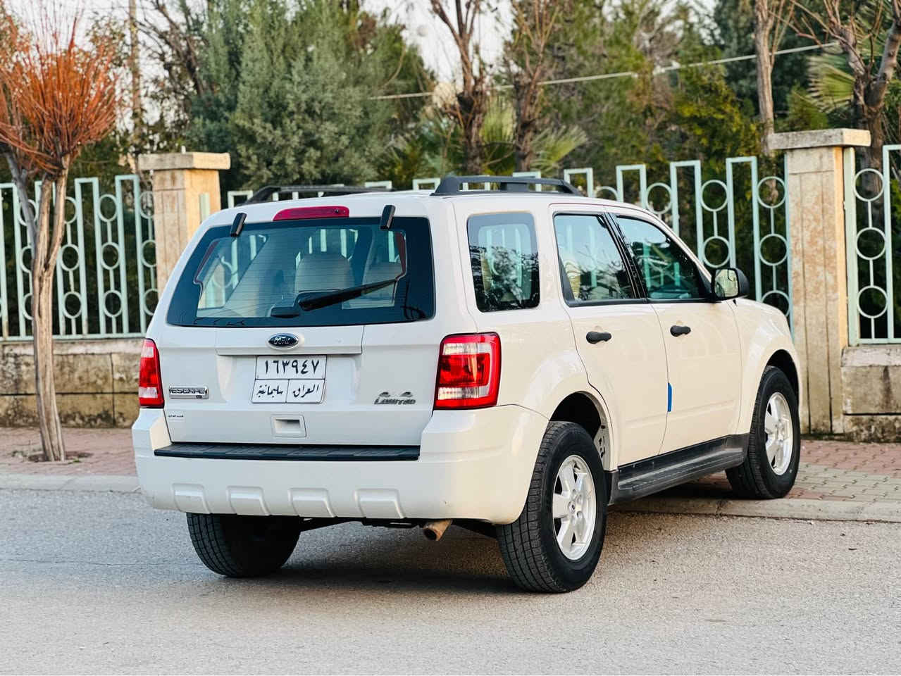 ***********
***********
ئەم فۆرتە بۆ فرۆشتن مۆدیل2012 بۆیاغی نییە دەبڵ ئەکسلە سەنەوی بەسەر چوە چوار تایەی تازە
سعر145گەڵاو کەمێک مەعامەکە السليمانية, العراق
