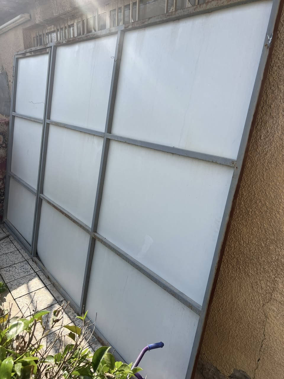 قاطع حديد عرض 3 متر ونص وارتفاع 2 متر يحتوي على باب للبيع


**إذا كنت صاحب هذا الإعلان وتريد حذفه لأي سبب، رجاءا أرسل رسالة إلى الدعم الفني**