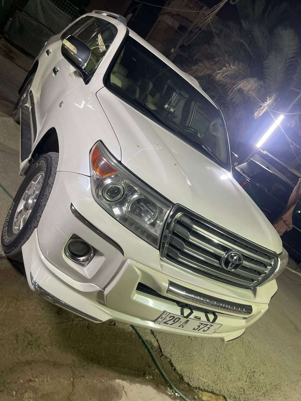 السلام عليكم
لاندكروز موديل ٢٠٠١٠/ محدثه ١٤

بصمه تشغبل عن بعد  داخل جلد فتحه تشغيل عن بعد السياره مكفوله من البارد والصبغ مكاني بغداد المنصور 

     هـ***********

متواجد واتساب او اتصال مباشر السياره نضيفه وبلاديه من ناحيه الكشر ماشيه حقيقي ١٧٠ اي نقص مبيه جاهزه وبسمي   حته بغداد احولك رقم واسط مميز
