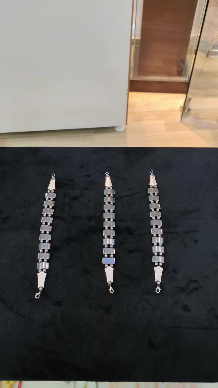 أجمل و احلي سبحات من نوعية زازا تريندية الآن موجود فقط ٣ قطعة من ايليت كوليكشن للتواصل اضغط على علامه واتساب و نحن بخدمتكم


**إذا كنت صاحب هذا الإعلان وتريد حذفه لأي سبب، رجاءا أرسل رسالة إلى الدعم الفني**