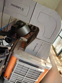 كنفيره للبيع سعره 100 الف قفل عنواني بغداد حي اور  07759121315