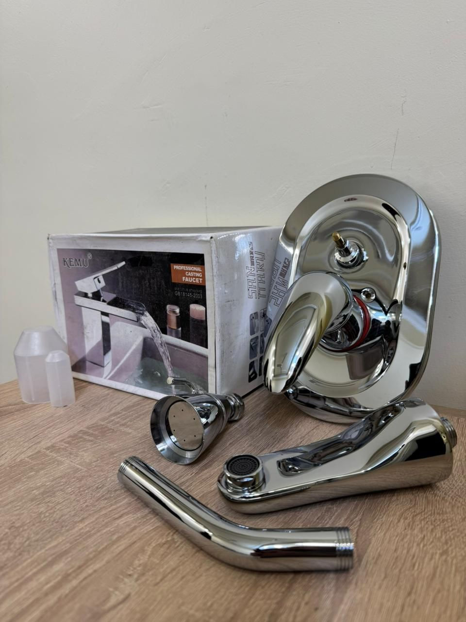 السلام عليكم 
خلاط دفن خطين للبيع وكما موضح بالصور
الكميه محدودة للاستفسار مراسله الصفحة او الرقم 
***********
