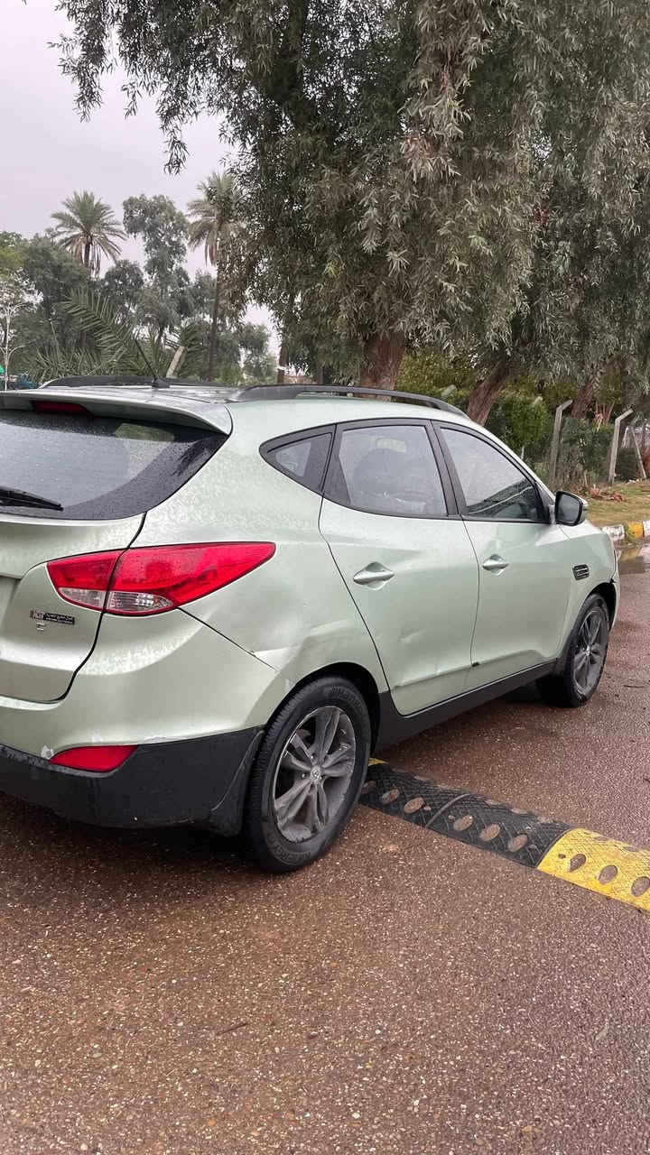 🚗 للبيع توسان خليجي
📅 موديل 2013
🛣 الماشي: 180 ألف كم
⚙ المواصفات: عادية
🌍 وارد خليجي
🔢 رقم بغداد
🧰 السيارة نظيفة وشغلها طيب، ما تحتاج شي
📄 أوراقها كاملة وجاهزة للنقل
💰 السعر: 126 $ (قابل للتفاوض البسيط)
📍 مكان السيارة بغداد الكرخ
📞 التواصل للجادين فقط
*********** بغداد, العراق
