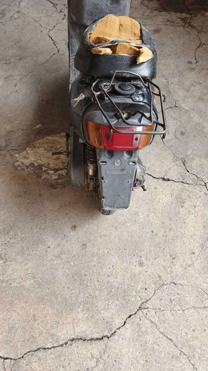 ماطور شاصي شرط اكسن شرط كهربائية شغاله مكينه معمره مره وحده تايات جديده سعرو 200بي مجال بسيط هذا رقمي خابرني ***********او اسيا ***********
