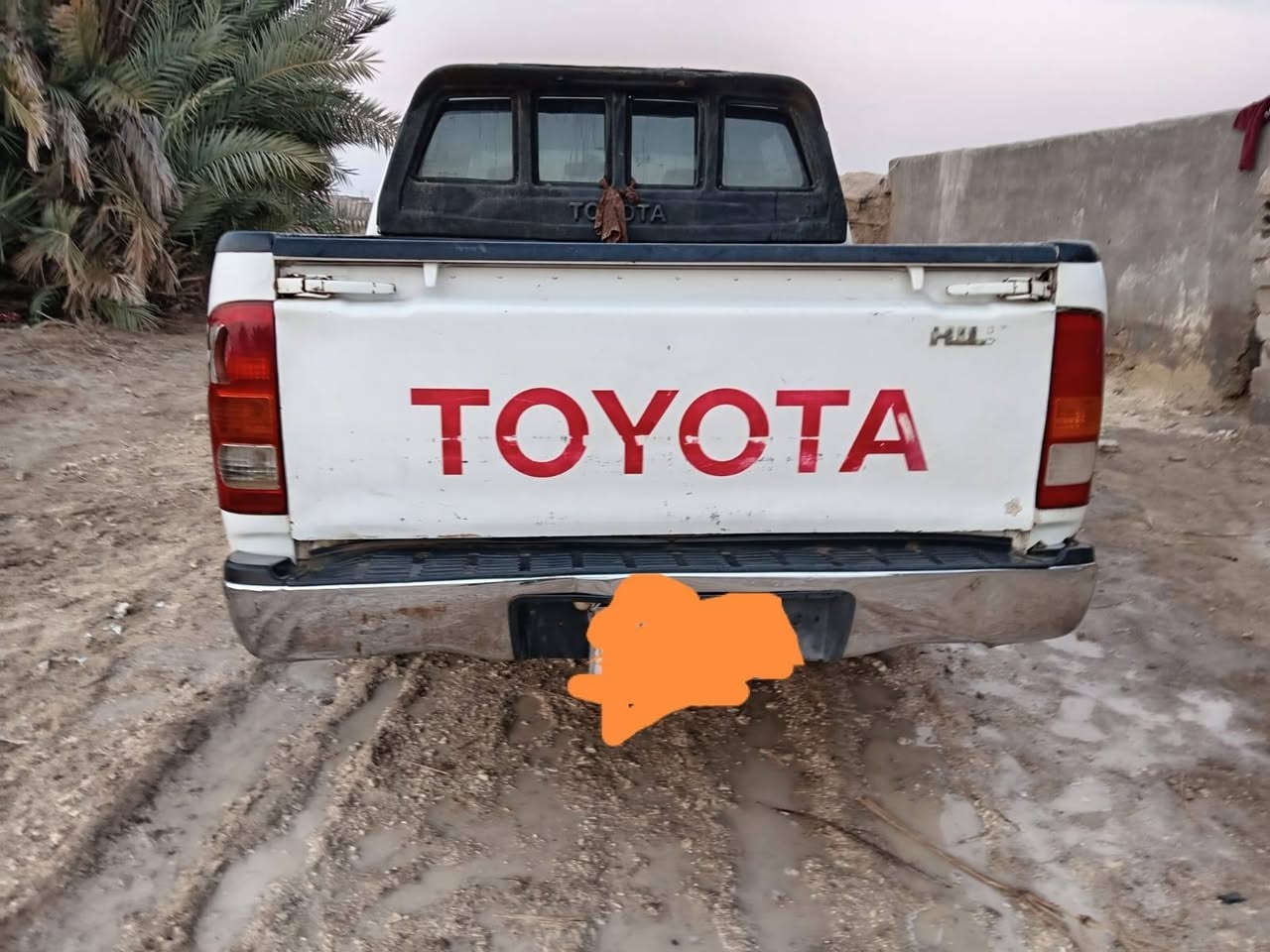 سلام عليكم 
فلاونزه 2008 رقم ذي قار تحويل ثاني يوم محرك وكير شرط حداديه جديده تبريد تدفئه بيها جاملغ وبنيد مبدلات 
السعر 120 وبيها مجال المكان السماوه 
***********
