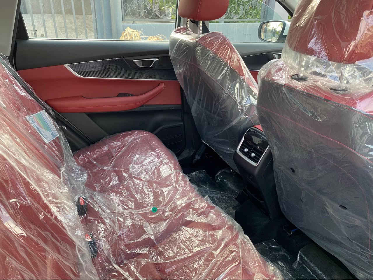 Chery tiggo 7 pro MAX
‎شيري تيكو ٧ برو ماكس شكل جديد
‎موديل 24
‎  استلا م.   2026  زمان 6 سنه وات شركه سراب

‎مواصفات فول فول رقم رقم اربيل بسم تاعويل وكاله مباشر   محرك 16 تؤربؤ      داغل احمر  بانؤراما كيشن كاره با
‎شاشه ئه ليكترؤني 4 كاميرا 360 درجه و فيديؤ
‎بسمه باب شغال.

‎تحكمات ستيرن 

‎تبريد قطعتين 

‎تبريد لمس

‎شحن لاسلكي 

‎شاشة عربي تدعم اندرويد اوتو 

‎هاند بريك بصمه 

‎اوتو هولد 

‎وضعيتين قيادة ايكو و سبورت 

‎وضعيه قيادة مال منحدرات 

‎تبريد بيانو لمس 

‎كشنات جلد

‎كشين كاره با

‎شاشات الكتروني چبير

‎4 جام كهرباء 

‎اشاير بالمري 

‎ماشيه   زيرؤ

‎مواصفات هوه يه بي

‎مكفول كفاله عامه سعر  153$  بي مجال اربيل
 بسمي تعويل وكآله مباشر
***********
‎وتس أپ أربيل, العراق

