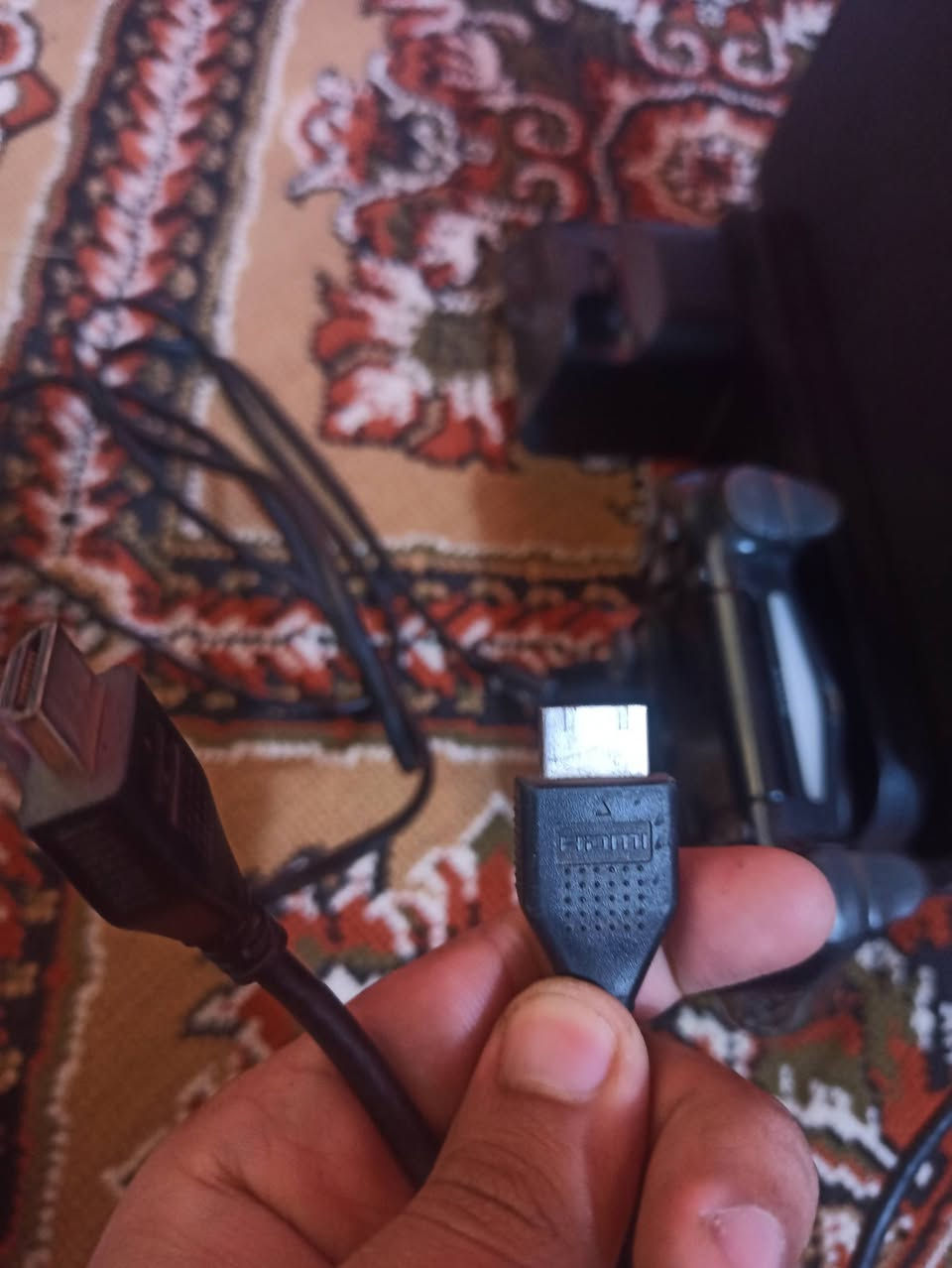 بلي 4 سلم 
ذاكره 500
يد واحد مال الوكاله وكلشي موجود بل بلي ما الوكاله اي شيء تجاري ماكو
وياه ستاند مبرد للبلي ويشحن اليدات
وقرصين
GOD OF WER 2018
risinet evil 
 السعر 
300 قفل قفل
***********
