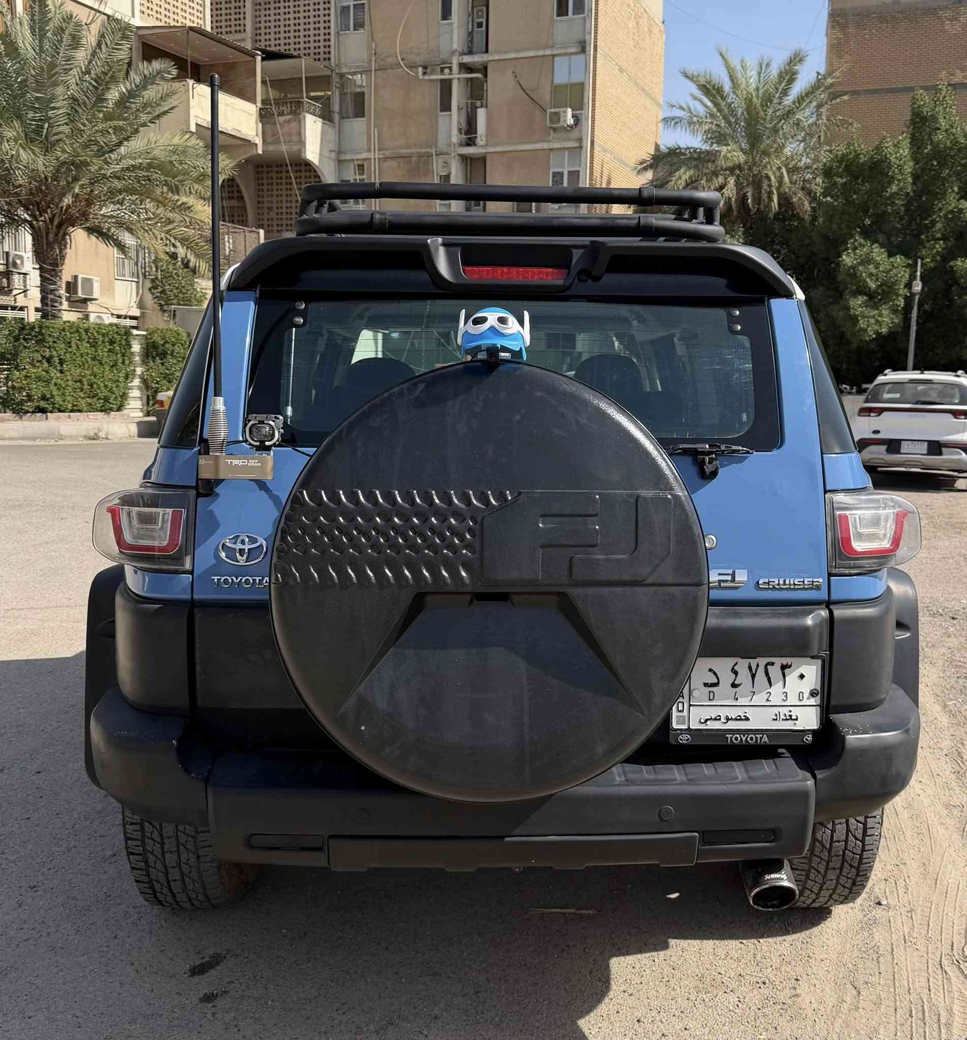 السلام عليكم للبيع فقط
لاندكروزر FJ موديل 2007
السيارة وارد امريكي وعليها بجم رانج بدون اي نقوصات
ضربتها جاملغ جهة السايق و محدثها من الداخل و من الخارج ومغلفها بلون 2020 للجمالية و عندي الصور مالتها قبل التغليف كلشي مابيها محرك 6 سلندر السعر 170$ ورقه وبيها مجال للطيبين … بيها اضافات جمالية من الخارج  و الداخل مالتها نظيف شاشه و كاميرة خلفيه و كاميرة  تسجيل امامي و خلفي و السياره باسمي
للتواصل : ***********
