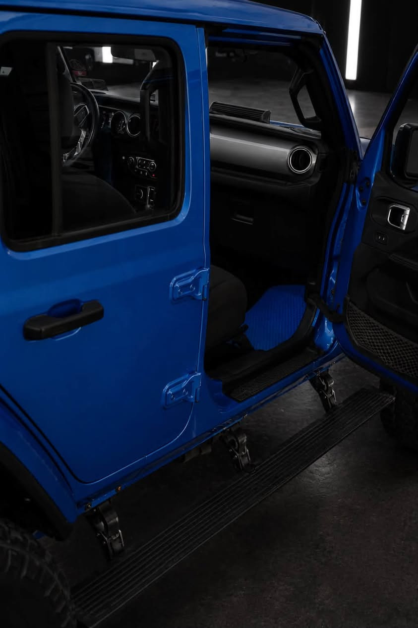 سلام عليكم ..
Jeep Wrangler Sahara Unlimited 2.0 Turbo 🔥

للبيع احلى رانگلر صحارى بالعراق💙

تعديل شركة DTO CUSTOMS الامريكية

2021 اربيل 
-ترفيع ماركة FALCON
- ويل ماركة TIS OFFROAD  
- سقف  Sky One Touch power top 
- دواسات كهرباء امريكي
-دعامية حديد ماركة DTO CUSTOMS
- لد بار داخل الدعامية ماركة RIGID امريكي
- كشافات داخل الدعامية ماركة RIGID امريكي
- لد بار بنيد ماركة NILIGHT امريكي 
تحكم البلوجكترات عن طريق aux accessory wrangler بلادي شركة

سيارة مشتغليها بذوق خاص وتفاصيل مدروسة قطعة قطعة واللي يعرف أسعار الإضافات الأمريكية الأصلية راح يعرف قيمة التعديل الموجود عليها

حادثها دوسة فقط وشخوط جدا بسيطة السيارة كلين
السعر بلاش (295 فقط)
واتساب ***********
