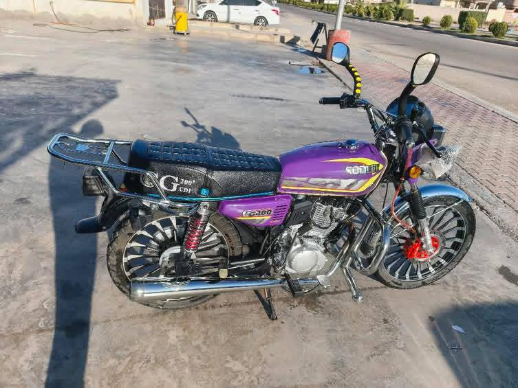 للبيع سولنك موديل 25 محرك 200بعده جديد للتواصل ***********
