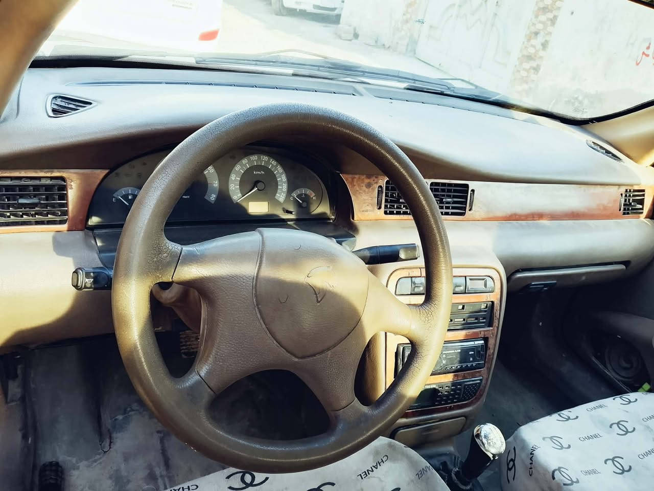 سلام عليكم للبيع سمند مديل 11 ناطق سياره جاهزه ماعايزه شي مداور ثاني يوم تخم تاير ابو الخطه كهربائيات كلها شغاله مكفوله من الضربه عليه هيئه وغرامه ينزلن من سعره بور ستيرن جديد سياره نكره شغاله تبريد ثلج تدئفه ترايك وين ميعجبك المكان نجف السعر 24 الاستفسار اتصل  ***********
