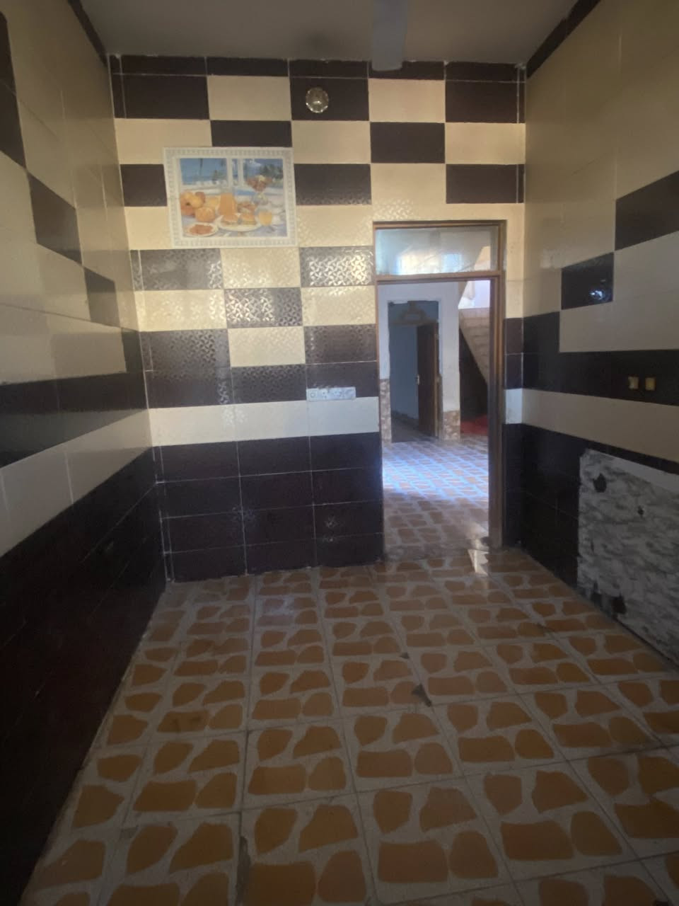 مشتمل ايجار  طابقين غرفتين نوم وصالة ومطبخ واستقبال وحمام بدل ايجار ٣٠٠ ألف اتصال 📞 ***********📞***********📞
