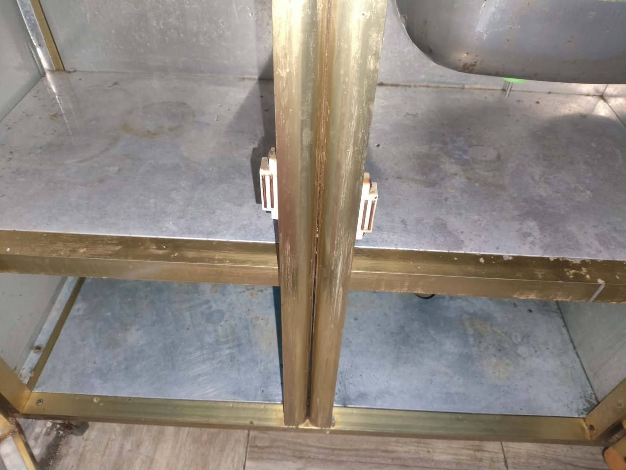 غراض بيت مستعملة للبيع كل من وسعر
الطباخ 100 وبي مجال 

الكاونتر + السنكي 250

غسالة ياباني المجفف عطلان سعر 50

ثلاجة دنكا درجة اولى 450 

تنور مع ليفة + منگاش 25


**إذا كنت صاحب هذا الإعلان وتريد حذفه لأي سبب، رجاءا أرسل رسالة إلى الدعم الفني**