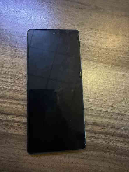 InfinixGT20Pro
جهاز نضيف ما مفتوح ولا مصلح أبدا مستخدم شهرين فقط 
ذاكرة 256 
رامات/24/9/12 انت تحدد الي تريده بل إعدادات 
بطاريه 5000 
و يجي وياه كارتونه مالته وشاحنته اصليه و كفرات هديه 
و ايضاً يجي ويا مبرد فريزر مال شركه infinix معترف بيها 
يدعم 120فريم ببجي 
وشاشته يدعم 144Hz
ويدعم شحن 45
ويدعم سنتين لي كدام تحديثات نظام .سعر 
300الف- 
قفل ما بيه مجال أبدا 
وجهاز حيل نضيف و اي عيب ما بيه

.
.
مكان اربيل . توصيل ماعندي رقم تواصل 
.عل واتس ***********.
