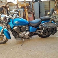 للبيع هوندا شادو 750cc الدراجه خير من الله جاهزه وين متريد روح بيهه ال...