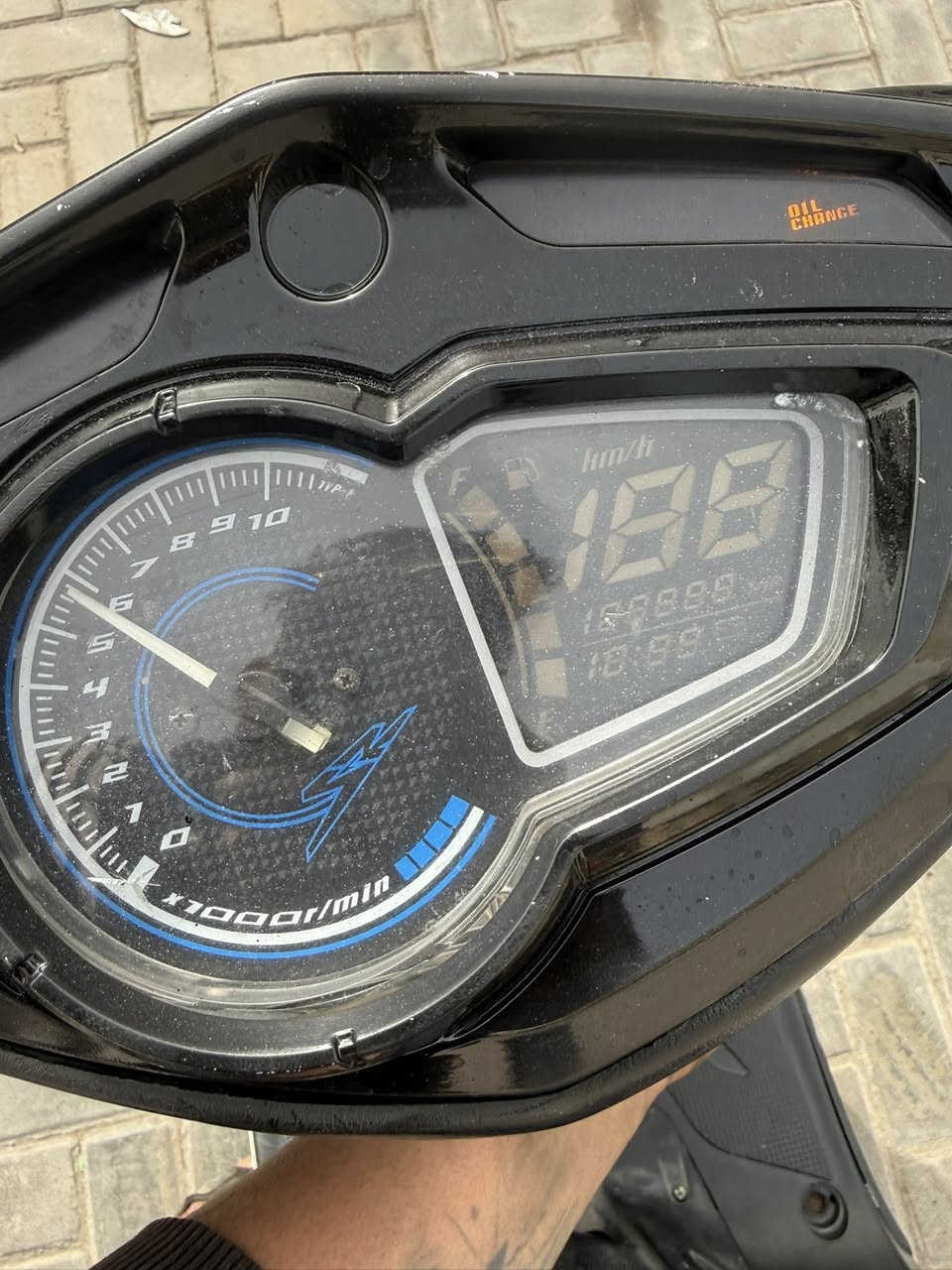 متاح سكنس لد وارد ياباني نوزل خطين طلاعات مكينة مكفولة شلعة معدل خير من الله مكينة خرسة ما ينسمع صوتها كهربائياتهة شغالة مابيهة كل نقص سعرها ٨٠٠ اوراقهة الاصلية موجودة بغداد البياع ***********
