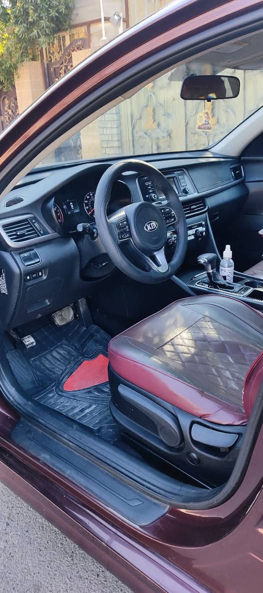 اوبتما 17 امريكي حادث مرفق بالصور فقط حادث امريكا بدون ايرباك بيه ثلاث قطع صبغ كصة البنيد وجاملخ خلف سائق نصه وقبغ جنطه بدون تبديل موصفات عاديه شاشه كاميرا تحكم ستيرن مكان بغداد سعره 124 للاستفسار ***********
