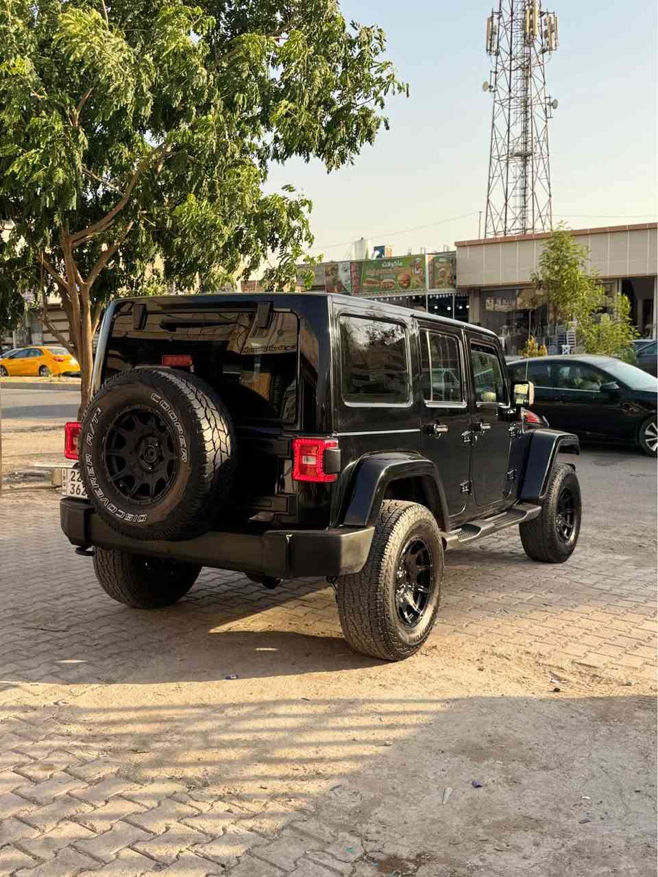 جێیب رانگلر 2011 بێشوو بشتی كراوەتە 2024رۆبیكۆن مكینەی شەش بستۆنە دبڵ ئەكسل وسقف بلاستیك فول موسفاتە كیرو مكینەی بەشرت تحویل بەشرت بێ بۆیاغەو بێ سارد بۆ زانیاری زیاتر پەیوەندی بكەن
***********
*********** كركوك, العراق
