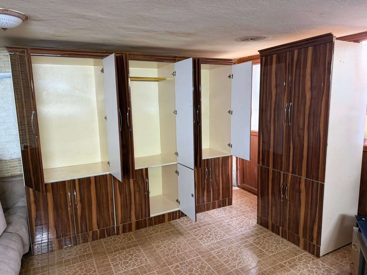 كنتور تركي خشب mdf

سعر 3 قطع 6 ابواب 270 الف

سعر 4 قطع 8 ابواب 360 الف

سرير نفر سعر 35 الف

رحله مال دراسه سعرها 30 الف 

دوشك نفرين قياس 160*200 سعر 30 الف

عنوان اربيل بختياري


**إذا كنت صاحب هذا الإعلان وتريد حذفه لأي سبب، رجاءا أرسل رسالة إلى الدعم الفني**