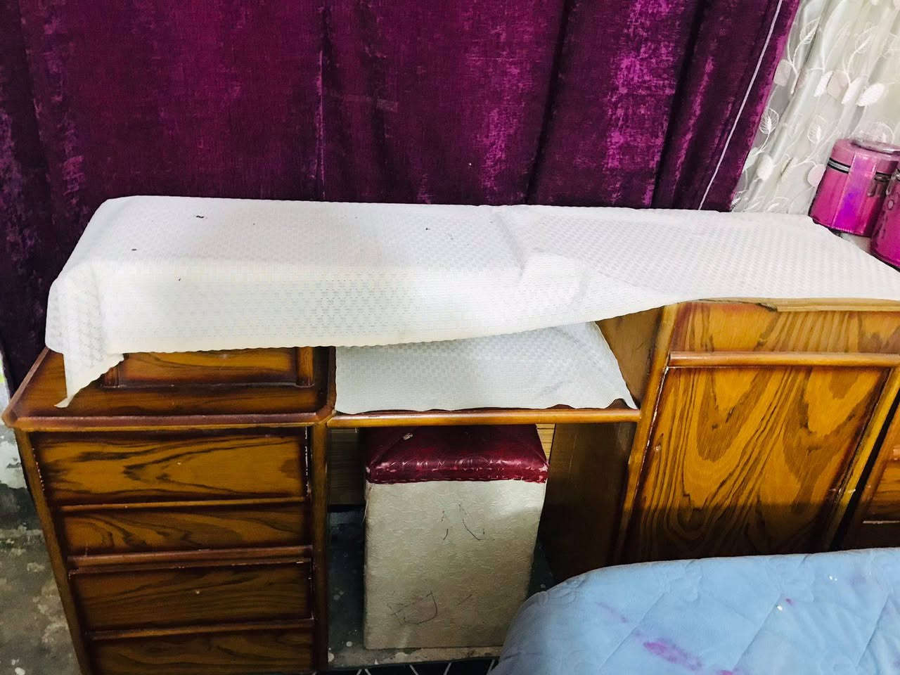 غرفه سوكي
السعر ٤٠٠ بي مجال
العنوان الحكيم


**إذا كنت صاحب هذا الإعلان وتريد حذفه لأي سبب، رجاءا أرسل رسالة إلى الدعم الفني**