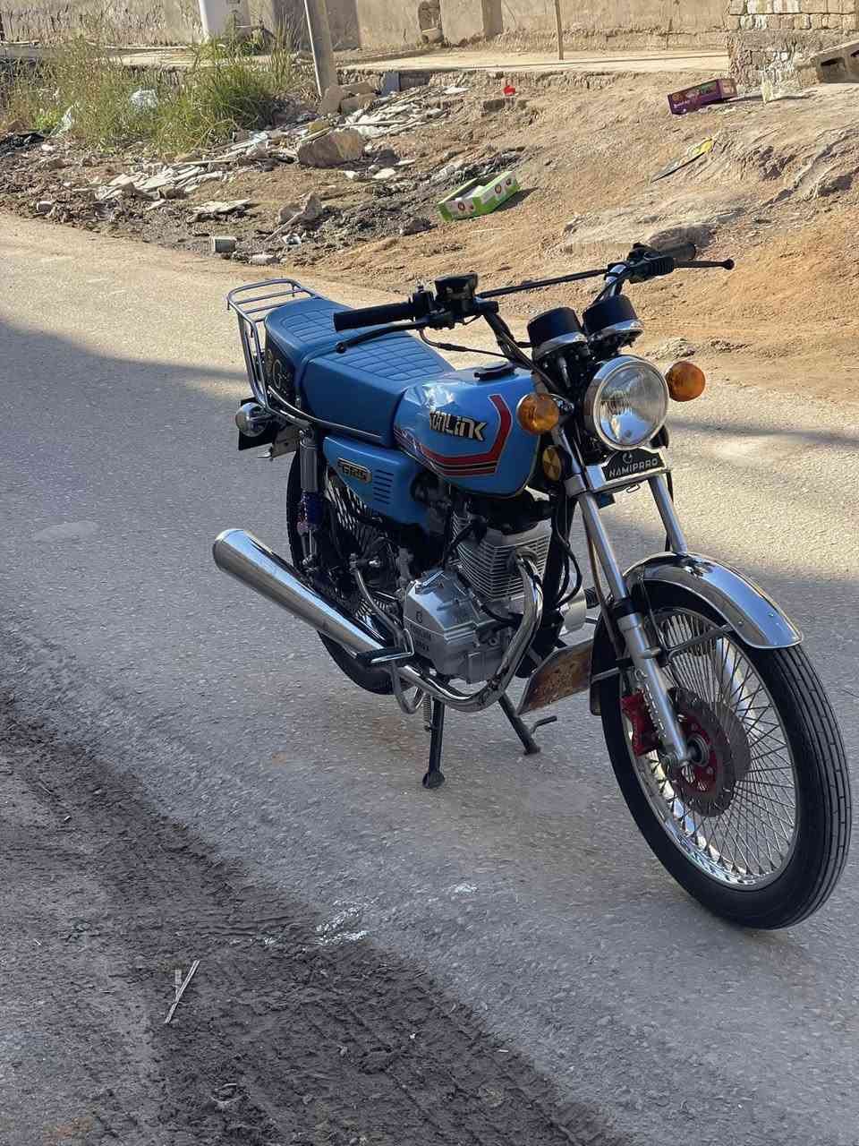 سلام عليكم اقرة المنشور عدل وراسل دراجة للبيع موديل ٢٣ اصولي العارضي دراجة جانت مضمومة ركز ماشية الف وشوية دراجة على ايدينيا بلادية من لطول لطول شرط. معدل ١٢٠ شراي يجي خاص مكاني بلكوفة او يتصل يراسل واتساب ***********
