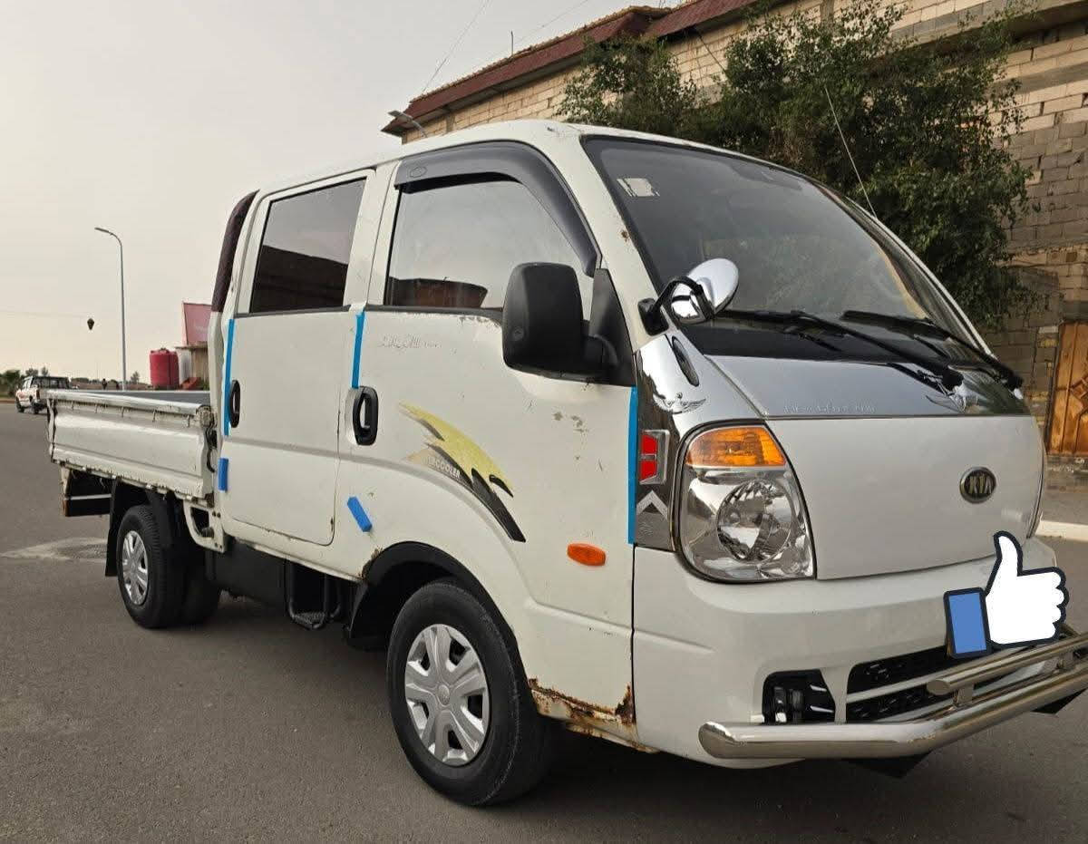 سلام عليكم 
كيه بنكو موديل(2009)) رقم بصره نكليزي  تحويل مباشر سنويه مجدده الغايت ((2030)) مكينه وكير وحداديه وطخم تاير كهربايات كله شغاله داخل جديد مكان بصره سعره$((87)) وبيه مجال ((***********))***********
