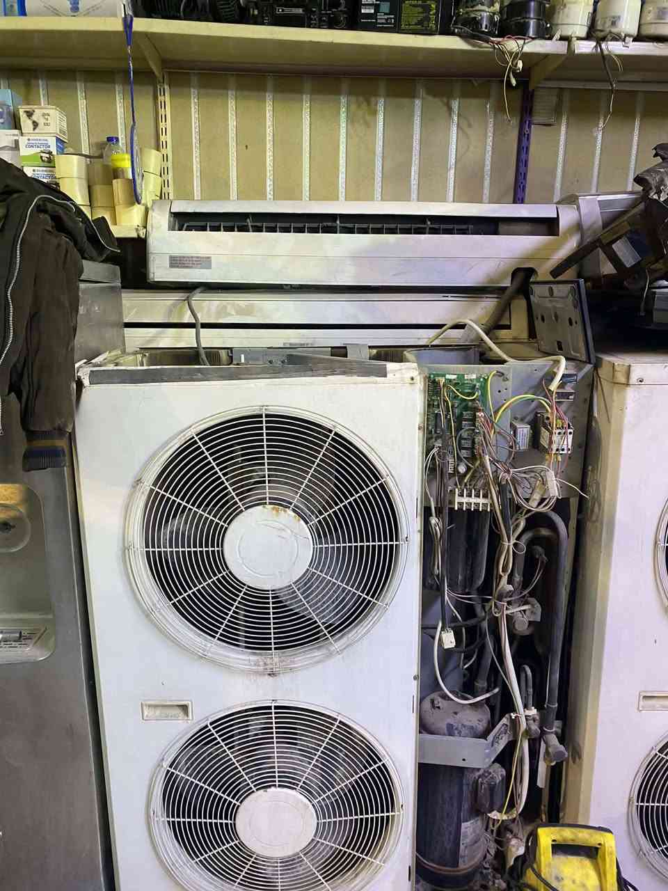 سبالت كنتوري 4 و5 طن شغالات وبلاديات مال مزاد دوائر عدد12 كرافت وال جي وسامسونك ودنكه *********** سعره الواحد 600 نجف كوفه
