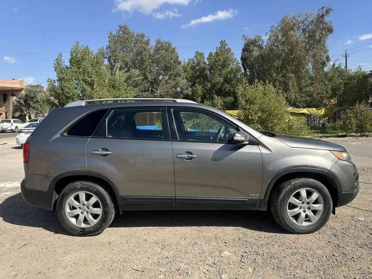 ‏السلام عليكم ورحمة الله وبركاته
سورنتو فيراني 
موديل 2013
7 راكب 6 سلندر 
بدون ايرباك وارد امريكي 
رقمها مشروع وطني بغداد.
السيارة في بغداد
السعر 13500 دولار
***********
