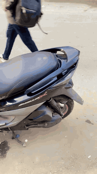 سلام عليكم شباب دراجه  سكنس  الاد اللبيع مال ربه نضيفه حيل مليون وربع  وبيهه مجال  ***********
