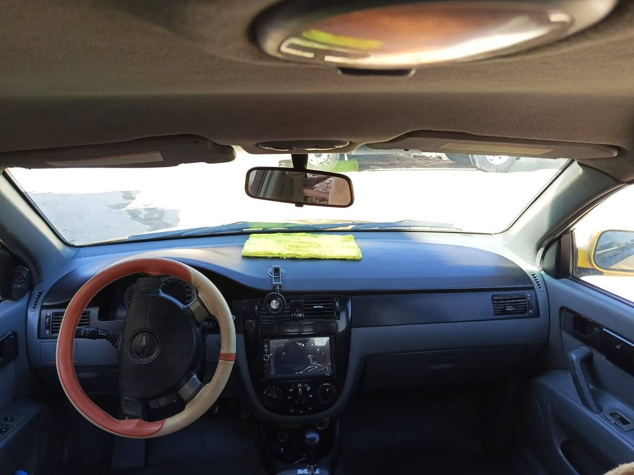 اوبتره موديل 12 مصفره مكفوله من التبديل رقمه بصره مصفره وشرط التحويل جاهزه مابيه نقص سعره 60 وبيه مجال ***********
