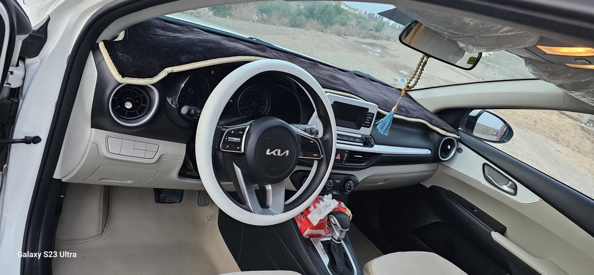 كيا سيراتو موديل 2024
خليجي مكفول 
محرك 2000
مال اقصاد دفع فوري 
السعر 160 وبيها مجال حك الجيه 
مكاني البصره ***********
