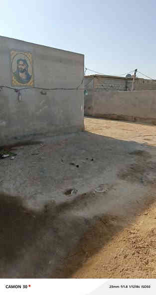 بيت للبيع منطقت الصوانيع بيت مرتب كما واضح بل صوره ولفيديو قرب مدرسة الصوانيع السعر ٣٥ وبيه مجال قليل للاستفسار تصال بل رقم ***********
