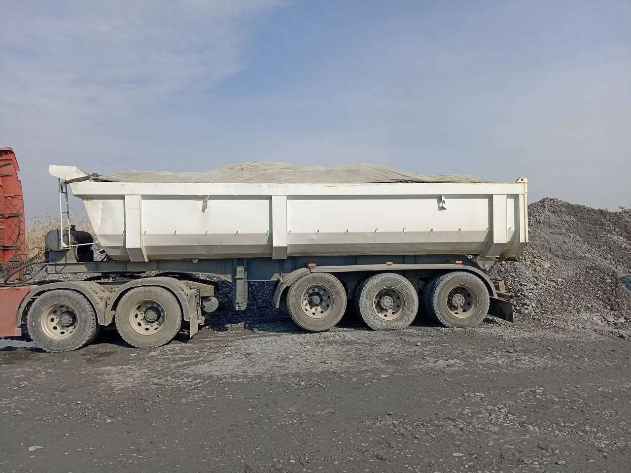 السلام عليكم فالفو سكس ويل جوب اليس البيع موديل 2000 رقم دهوك شرط التحويل السعر  ٢٥٥ وبيها شويه مجال الاستفسار رقم الموبايل *********** اسيا ***********
