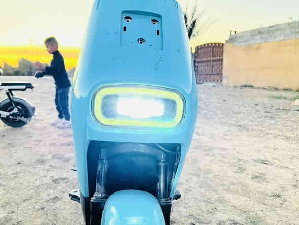 سلام عليكم دراجه شحن حجم 14بطاريات ماصار سبوع من بدلتهن كهربائيات كلها شغاله مثل ماتشوف بالصوره سعره 200 وبي مجال مكاني ديالى دلي عباس سراجق. ***********متواجد فقط وتساب.
